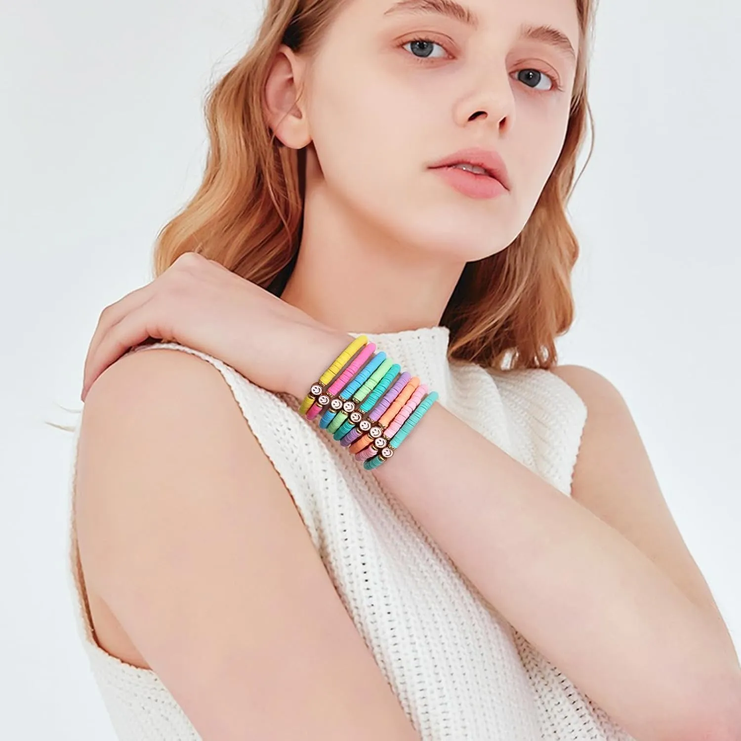 Preppy Bracelets for Teen Girl, Party Favors for Kids 8-12, Beaded Clay Stretch Smile Face Friendship Bracelets, Cute Birthday Party Favors for Tweens